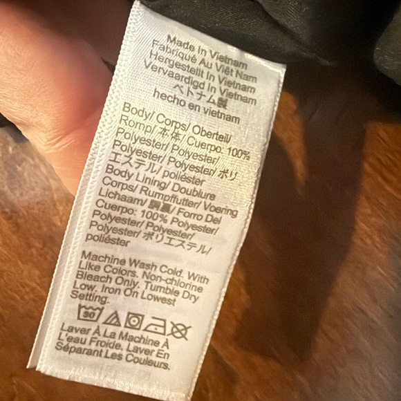 J. Crew Factory scalloped tank - Picture 5 of 5